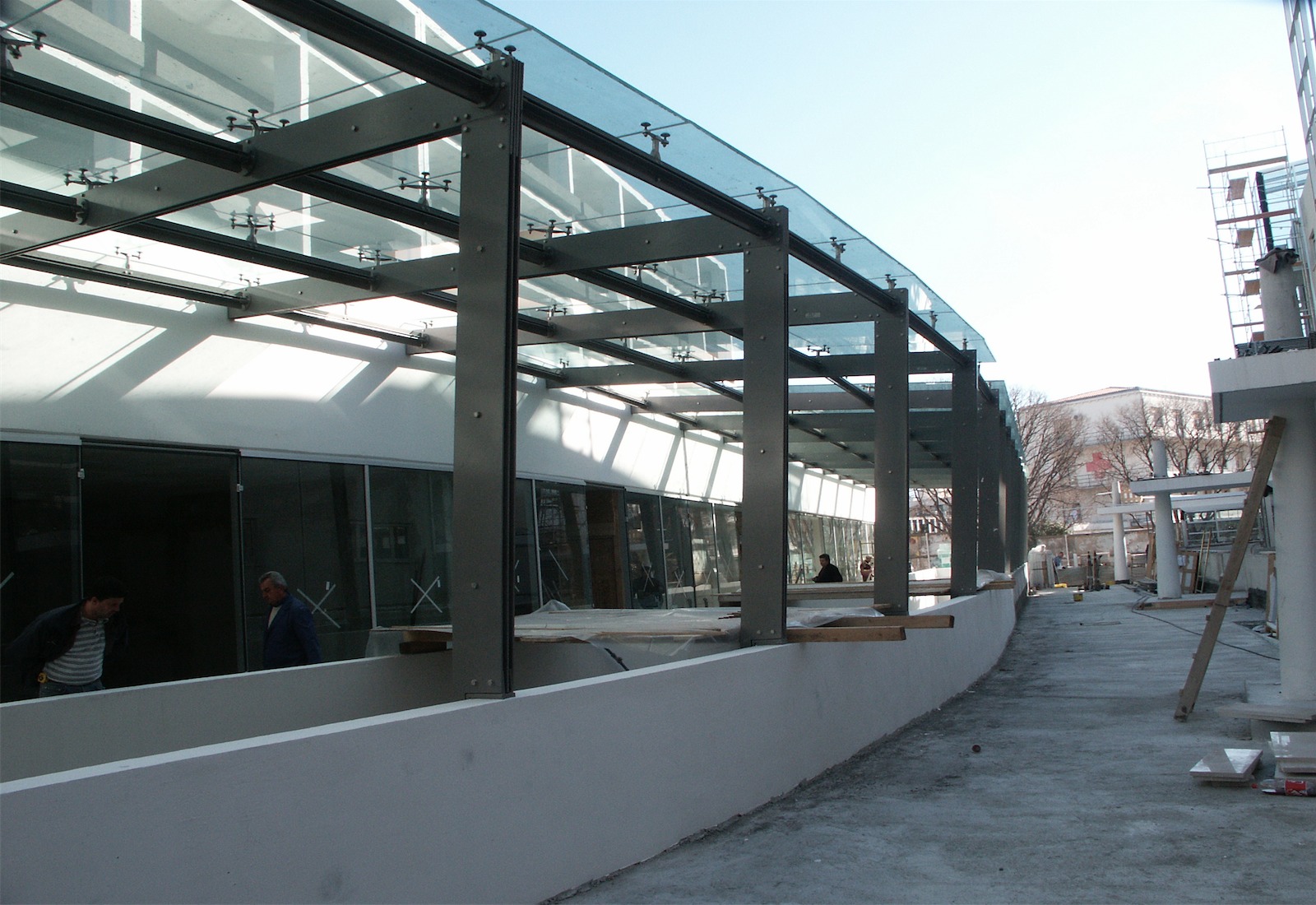 Metal service s.r.l. Pensiline in acciaio e vetro